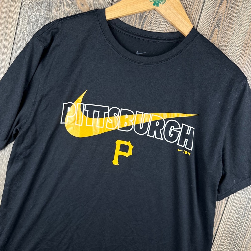 Nike MLB Pittsburgh Pirates Dri-FIT Shirt Mens Medium Black Baseball Swoosh Tee
